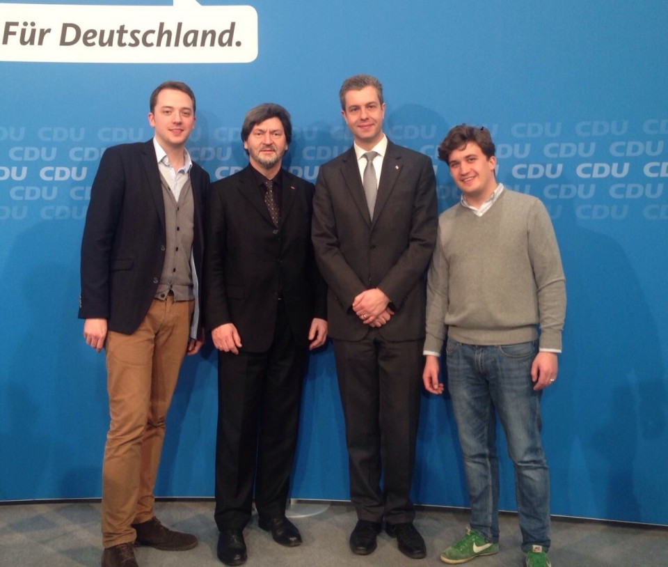 v.l.n.r. Christoph Brzezinski, Joachim Zeller, Stefan Evers und Lukas Krieger v.l.n.r. Christoph Brzezinski, Joachim Zeller, Stefan Evers und Lukas Krieger